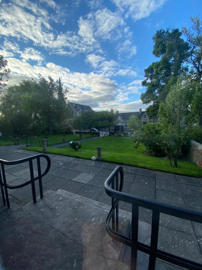 No6 West Coates Hotel Edinburgh Bagian luar foto
